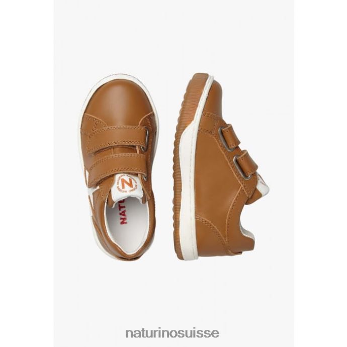 enfants esprits vl. T88FLL482 Naturino baskets en cuir perforé avec étoile Cognac